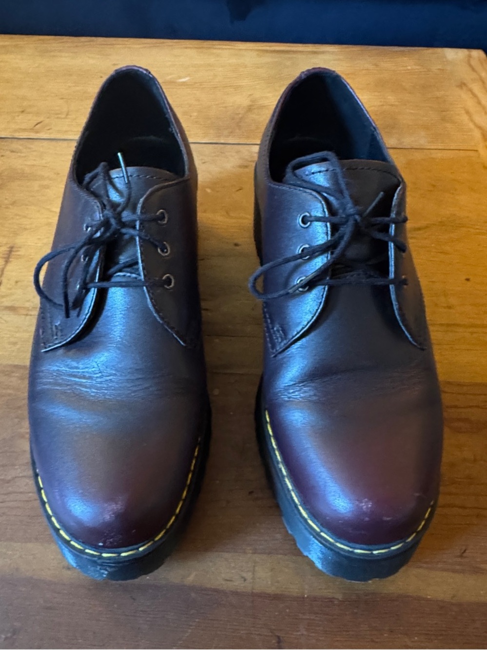 Dr Martens Shriver Low Platform Heeled Shoes in Burgundy Womens Size 11